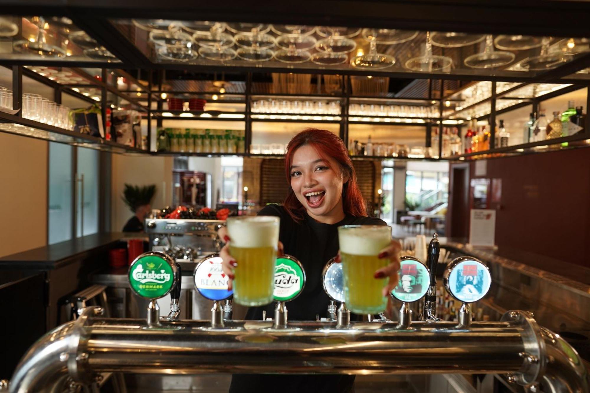Wink Hotel Tuy Hoa Beach - 24Hrs Stay & Rooftop Pool Bar ภายนอก รูปภาพ